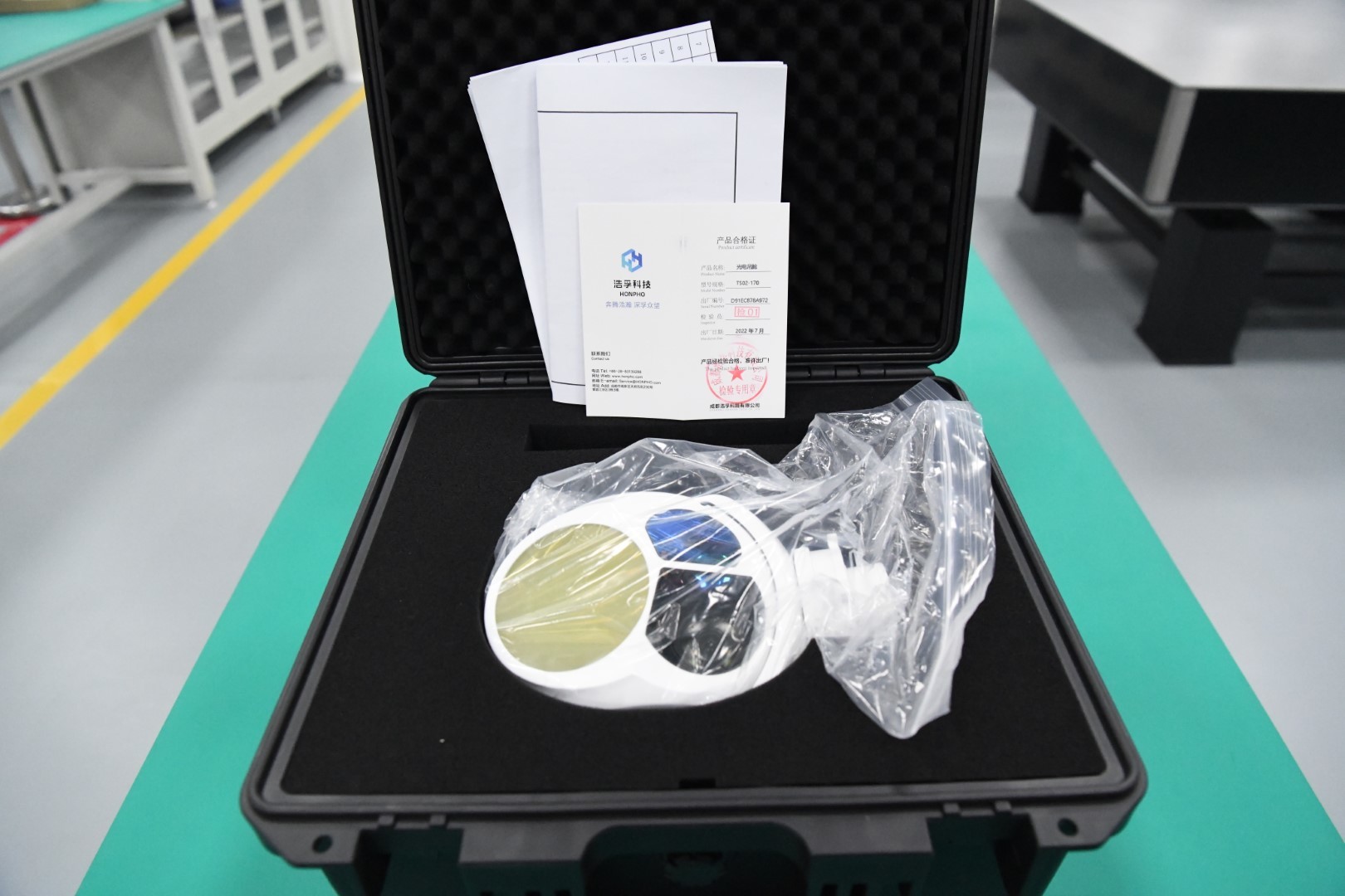 Three Axes And Three Sensor EO IR System Airborne Electro Optical Pod