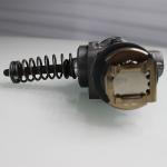 Heavy Truck Parts Brake Wheel Cylinder with ISUZU Car Fitment and Steel