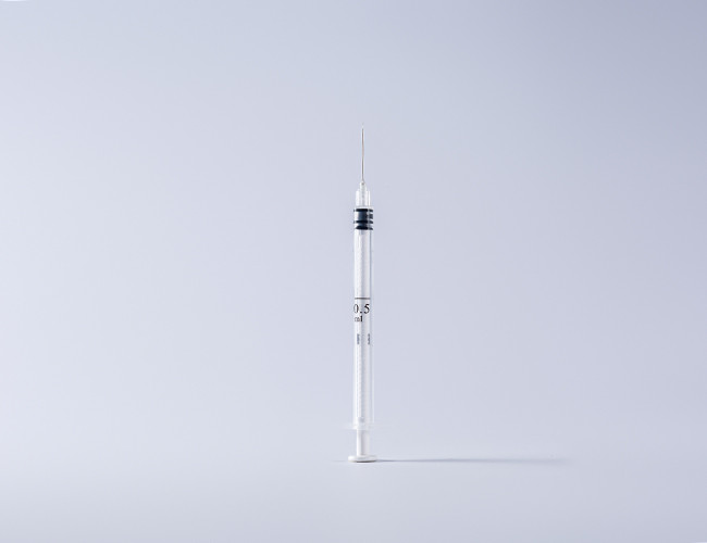 0.5ML Plastic Disposable Low Dead Space Retractable Syringe With Needle