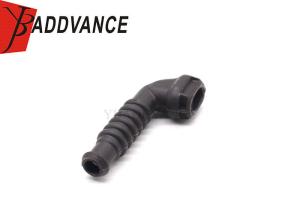 Wholesale 1928300528 Factory Price Bosh 90 Deg Waterproof 2 Pin Black Auto Rubber Boot For Connector from china suppliers