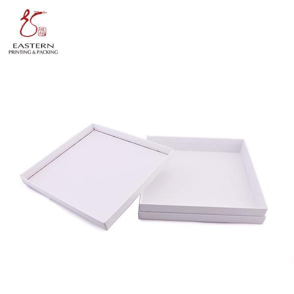 Customized Quantity Paperboard Gift Box with Lid | Scarf Packaging
