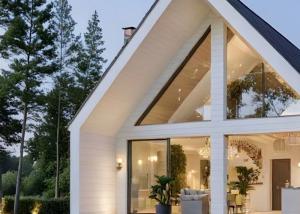 Wholesale Au/USA Standard Light Steel Framing Prefab House Wooden House Resort Bunglalow from china suppliers