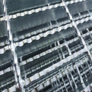 Wholesale 303/30/100 Serrated Steel Grating Drainage Cover Walkway from china suppliers