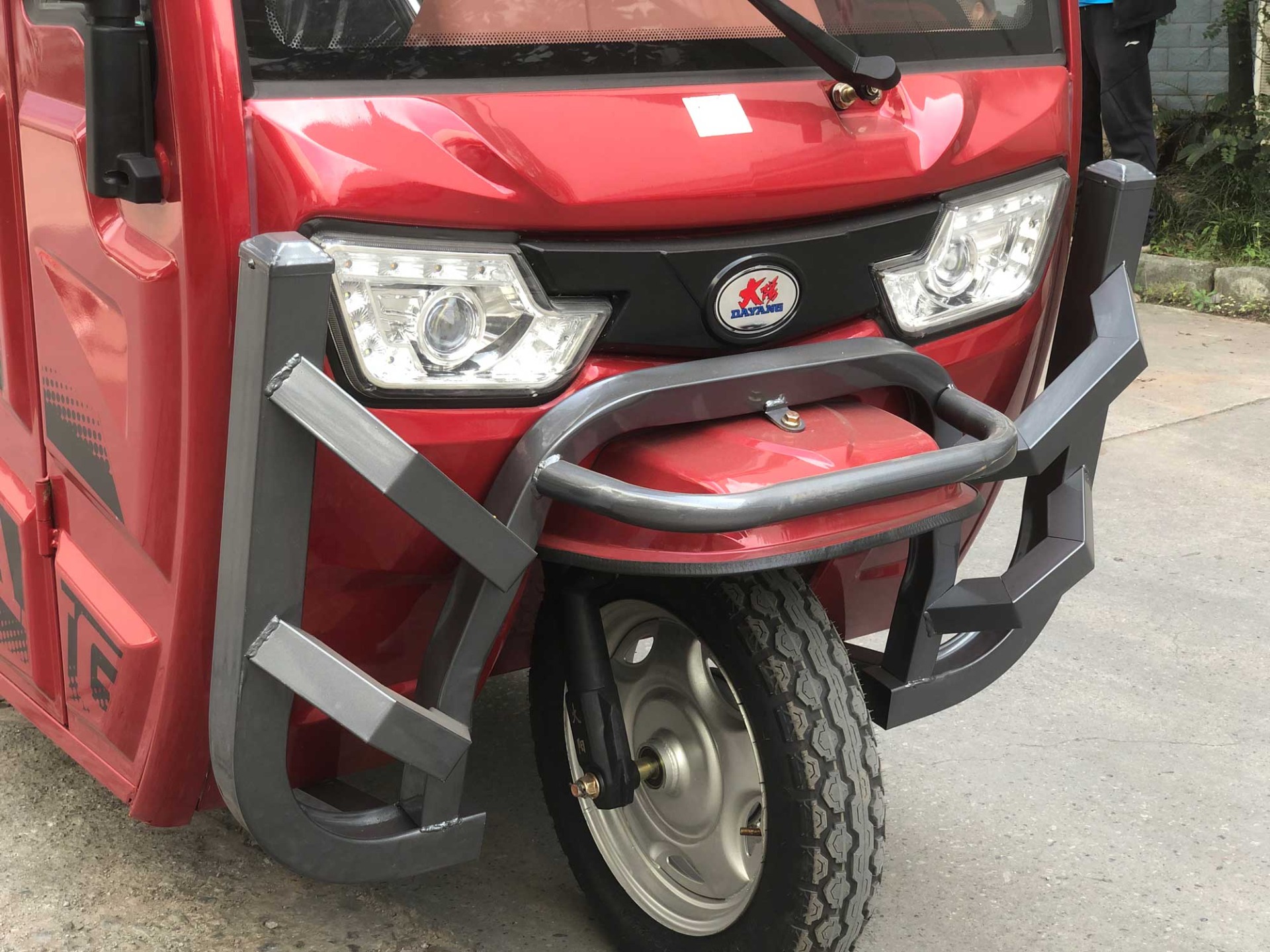 Electric Tricycles For Farm 1000W 1200W 1500W 60V And 1000kg Loading Capacity