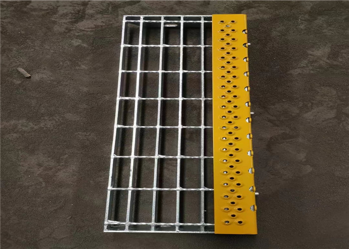 4mm Bearing Bar And Cross Bar Thickness Steel Walkway Grating For Stair Tread