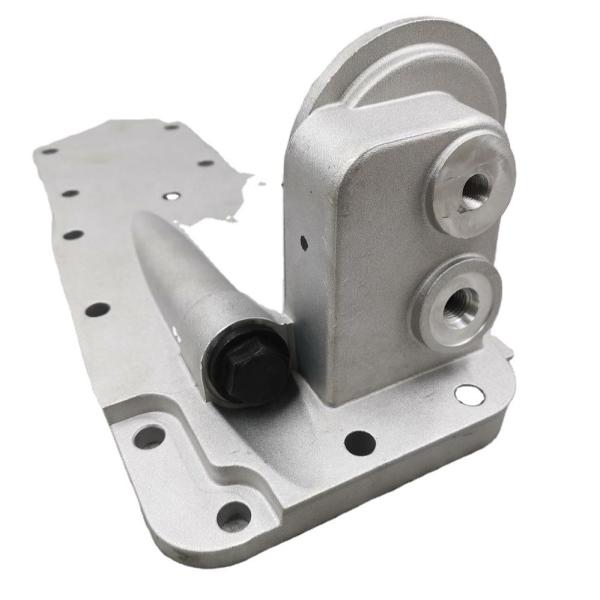 ISO9001 Certified 6BT 6BT5.9 Engine Oil Filter Head Oil Filter Seat Metal