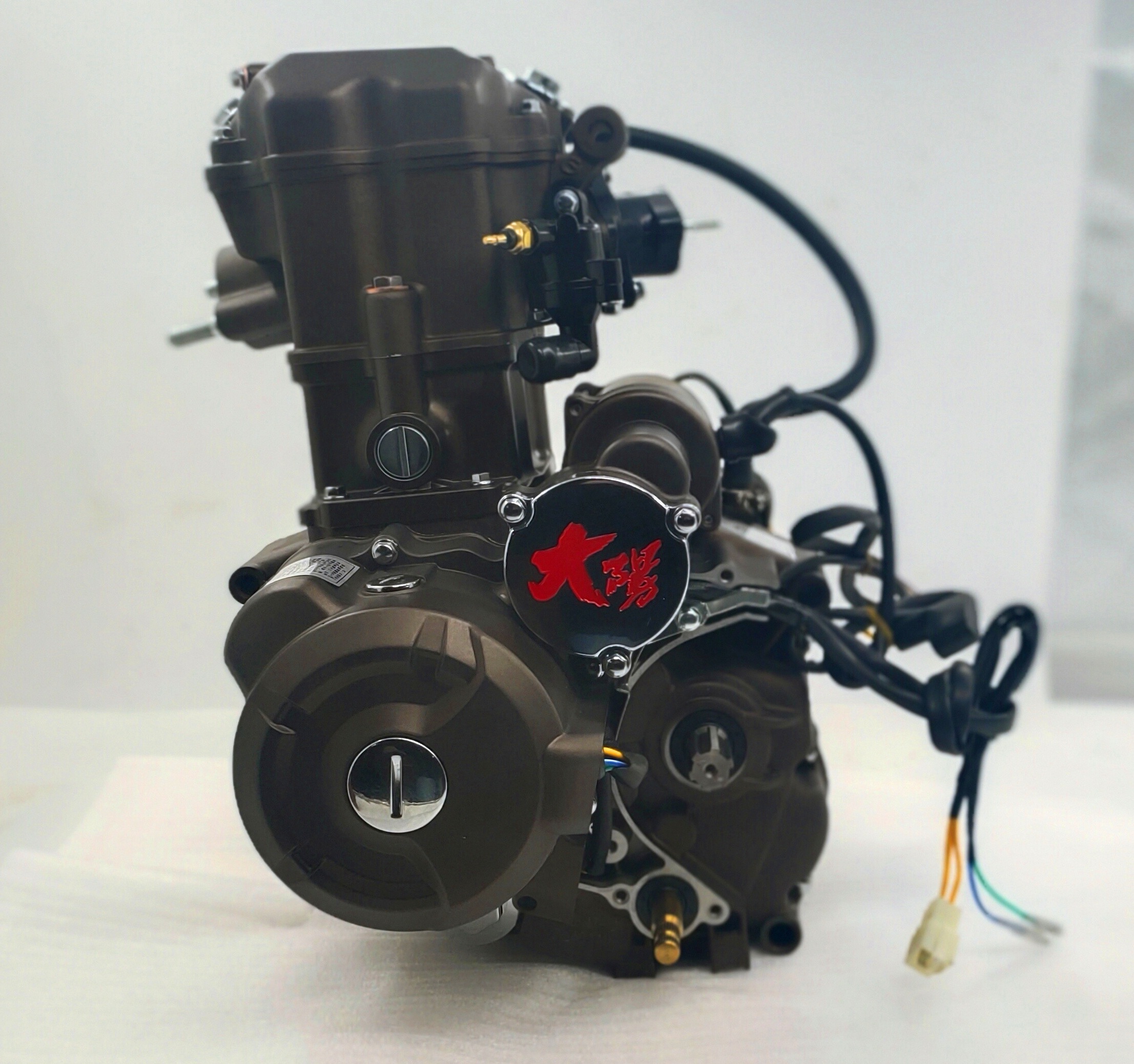 150cc DAYANG LIFAN CG150 Water-cooled Motorcycle Engine with 9.2 1 Compression Ratio