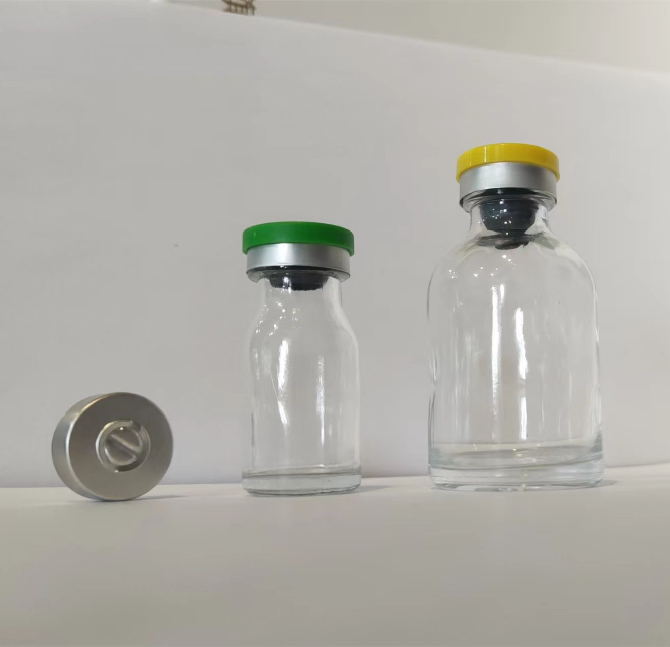 wholesale 30ml 50ml glass bottle glass moulded bottle reagent bottle