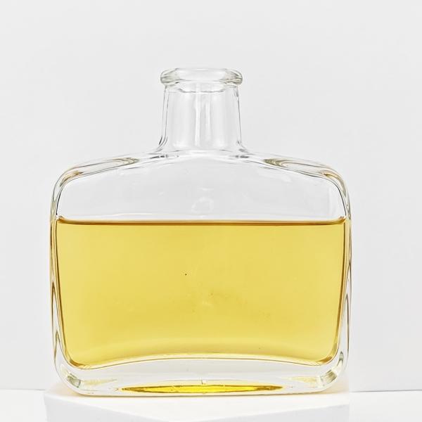 500ml Glass Products for Beverage Oslo Liquor Gin Whisky Vodka Spirit Bottle in