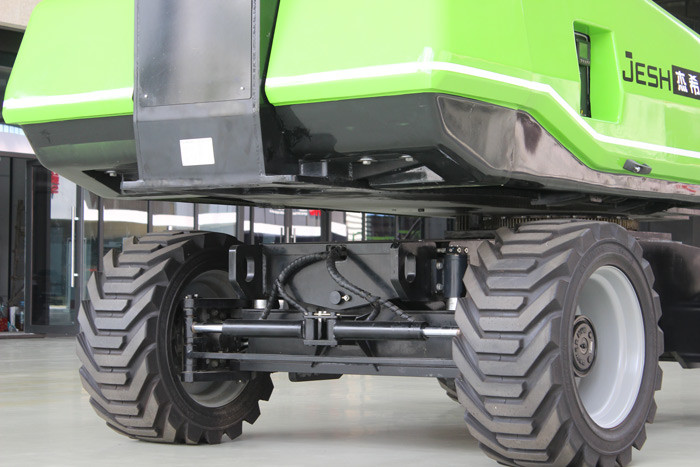 Manlift Telescopic Boom Lift Platform Height 27m For Factory Building