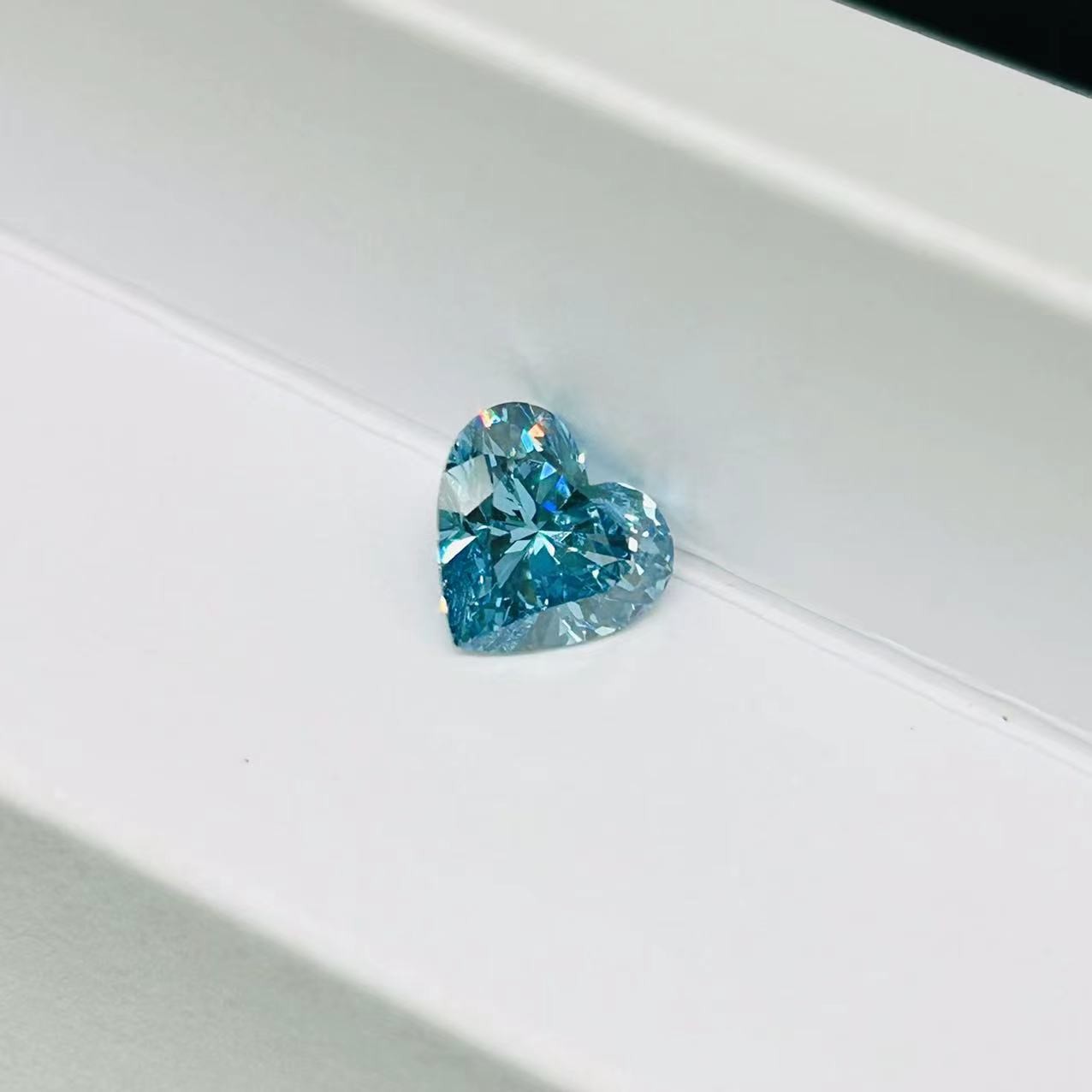 2.9ct Fancy Intense Lab Grown Blue Diamonds With IGI Certification