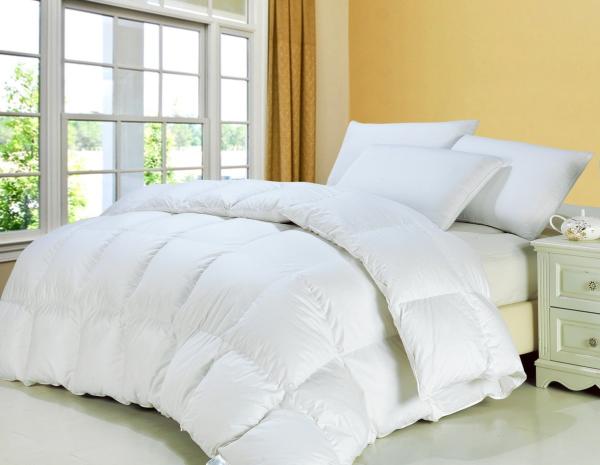 Luxury Baffle Box Down Alternative Cotton Microfiber Quilt King Size / Double