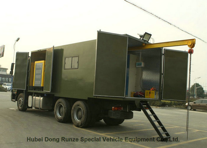 Enclosed HOWO Mobile Workshop Truck Multifunctional 6x4 for Vehicle Maintenance