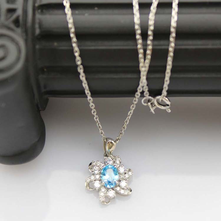 Sterling Silver Cable Chain Oval Green Cubic Zircon Pendant Necklce (P10)