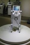 CE FDA approved 93*35*45 500W Touch screen anti cellulite ultrasonic slimming