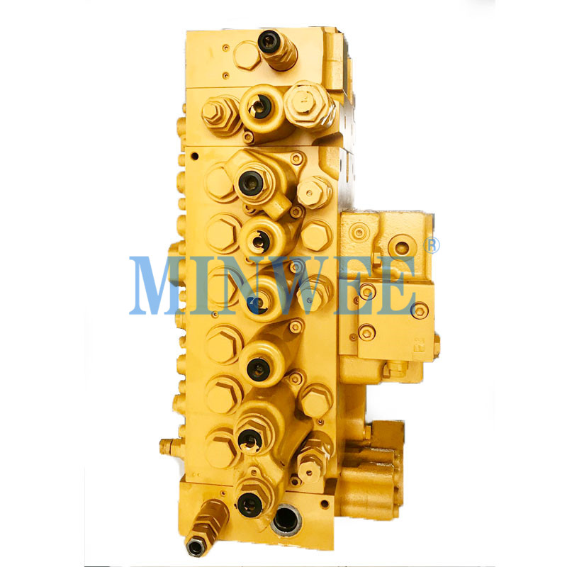 Original excavator hydraulic control valve Genuine PC200-7 control valve 723-46-20402 7234620402 main distribution valv