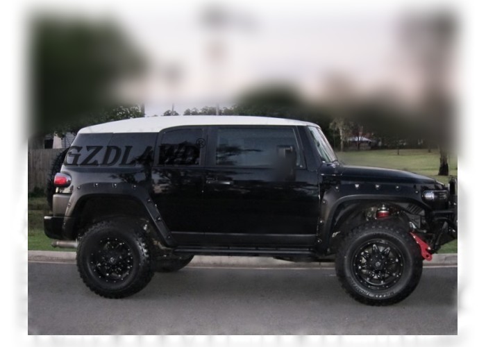 Textured / Gloss Finish Bushwacker Pocket Style Fender Flares For Toyota FJ Cruiser