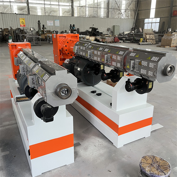 PE HDPE PVC Corrugated Pipe Machine , Double Wall Plastic Pipe Extruder Machine