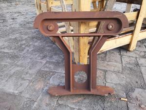Wholesale Plywood Cast Iron Bench Ends Used For Waiting Room Bench Seating from china suppliers