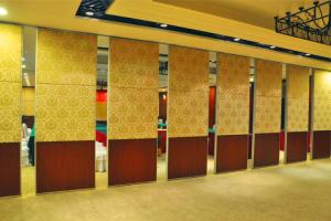 Wholesale Melamine Surface Wall To Wall Sliding Door Acoustic Folding Partitions For Banquet Hall from china suppliers