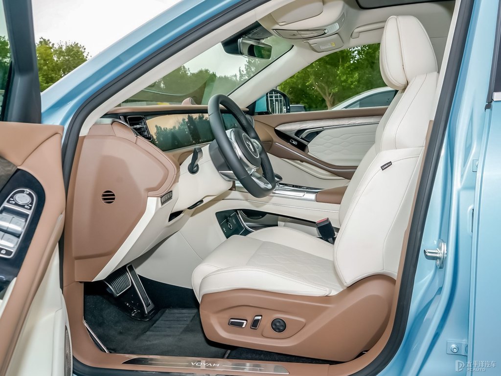 Luxury motorized vehicles china electric four wheel automobiles vehicles VOYAH FREE 2021 four-wheel drive pure electric version