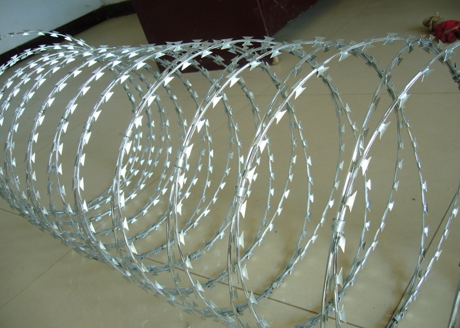 razor barbed wire barbed wire with blades razor wire coil