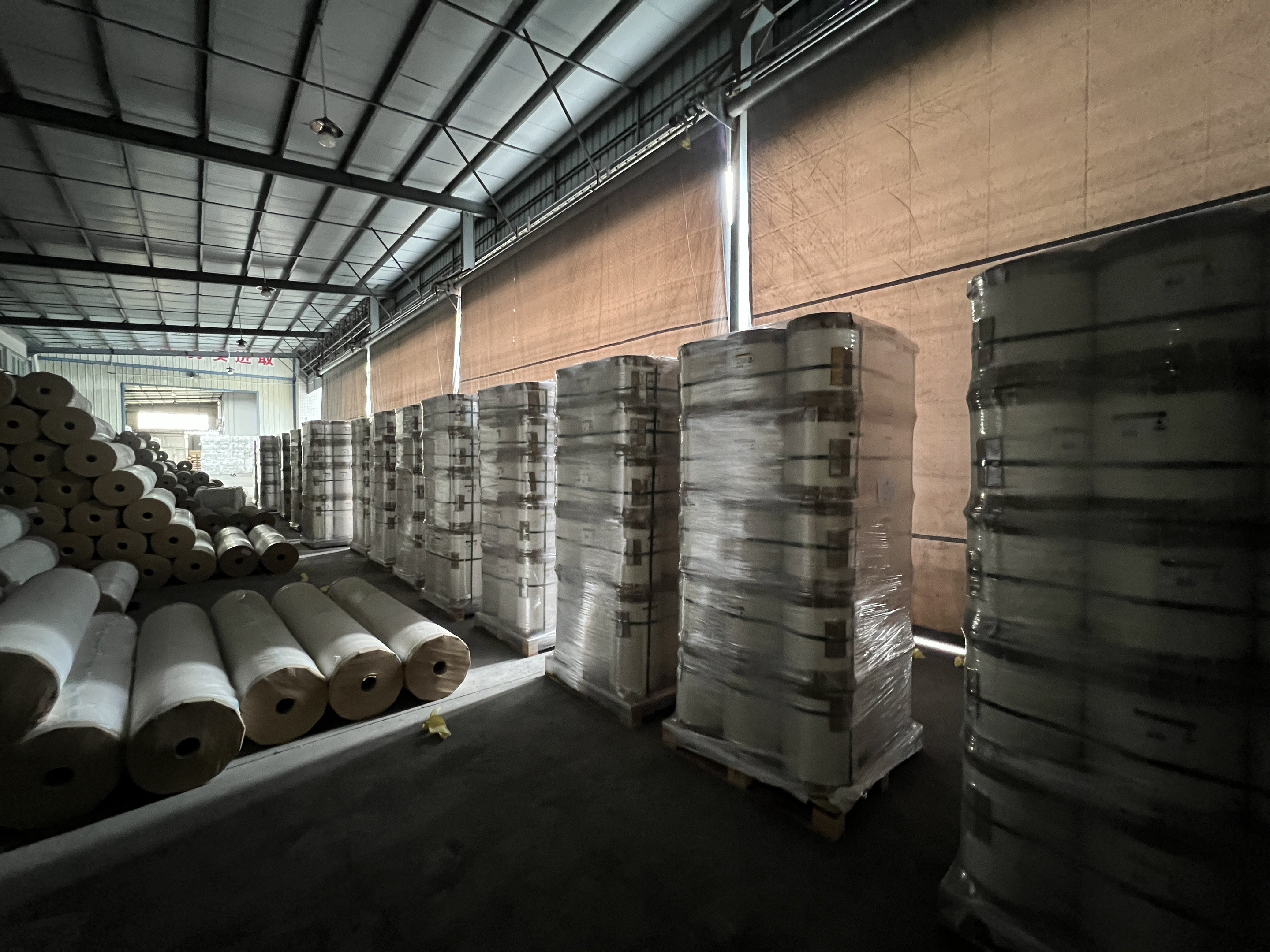 100-4500m Length Gloss BOPP Thermal Lamination Film Special Features Included