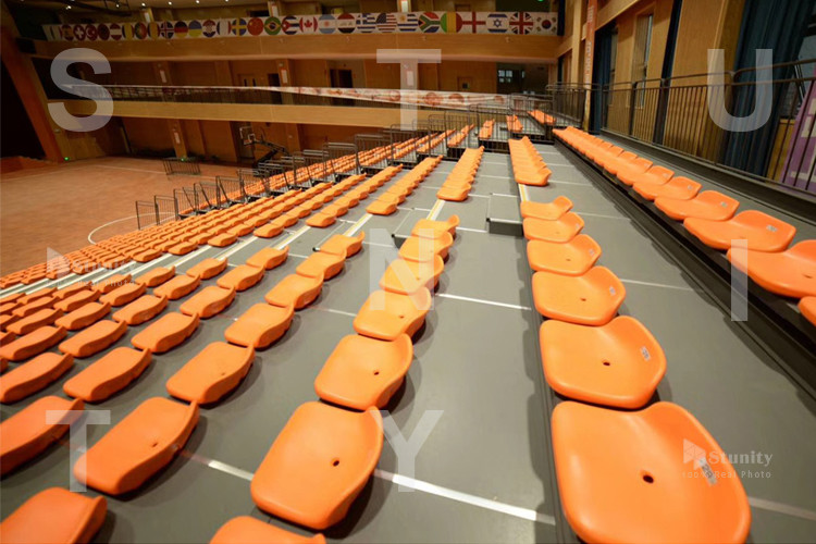 Easy Handling Fixed Retractable Grandstands System