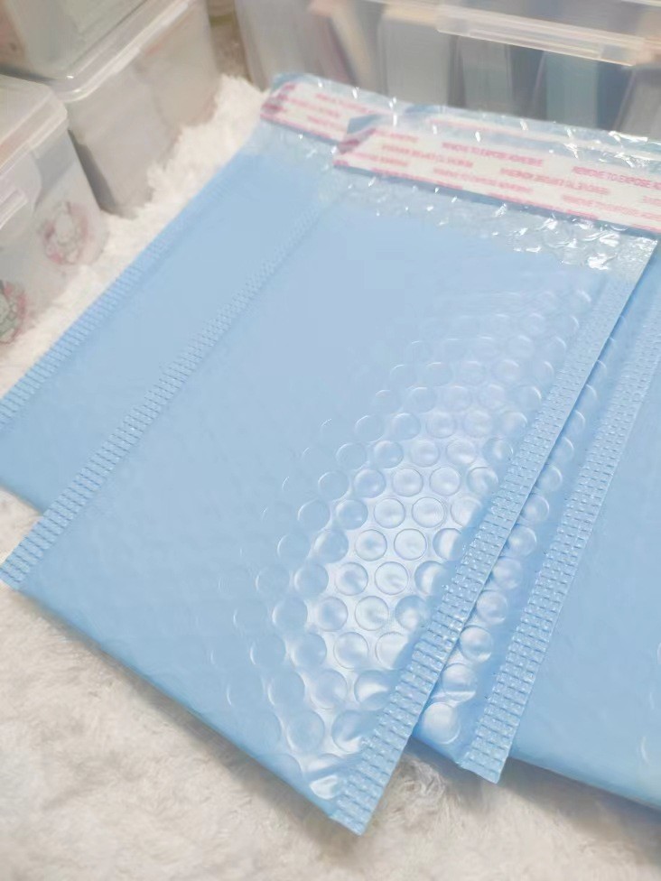 140gsm Poly Bubble Bags Poly Mailer Envelopes Self Sealing For Packaging