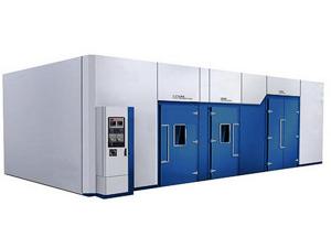 China Automotive Walk In Environmental Chamber 1500KG Steel Heat Load and 3000W Light on sale