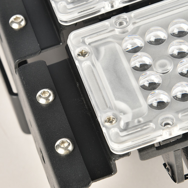 Motion Sensing LED Modular Flood Light 400W 100V-277V