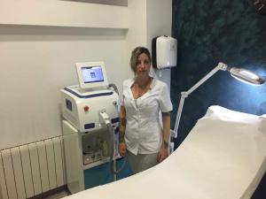 Wholesale 46KG IPL SHR Hair Removal Machine 15X50mm 2 Elight Handle Medical CE Certified from china suppliers