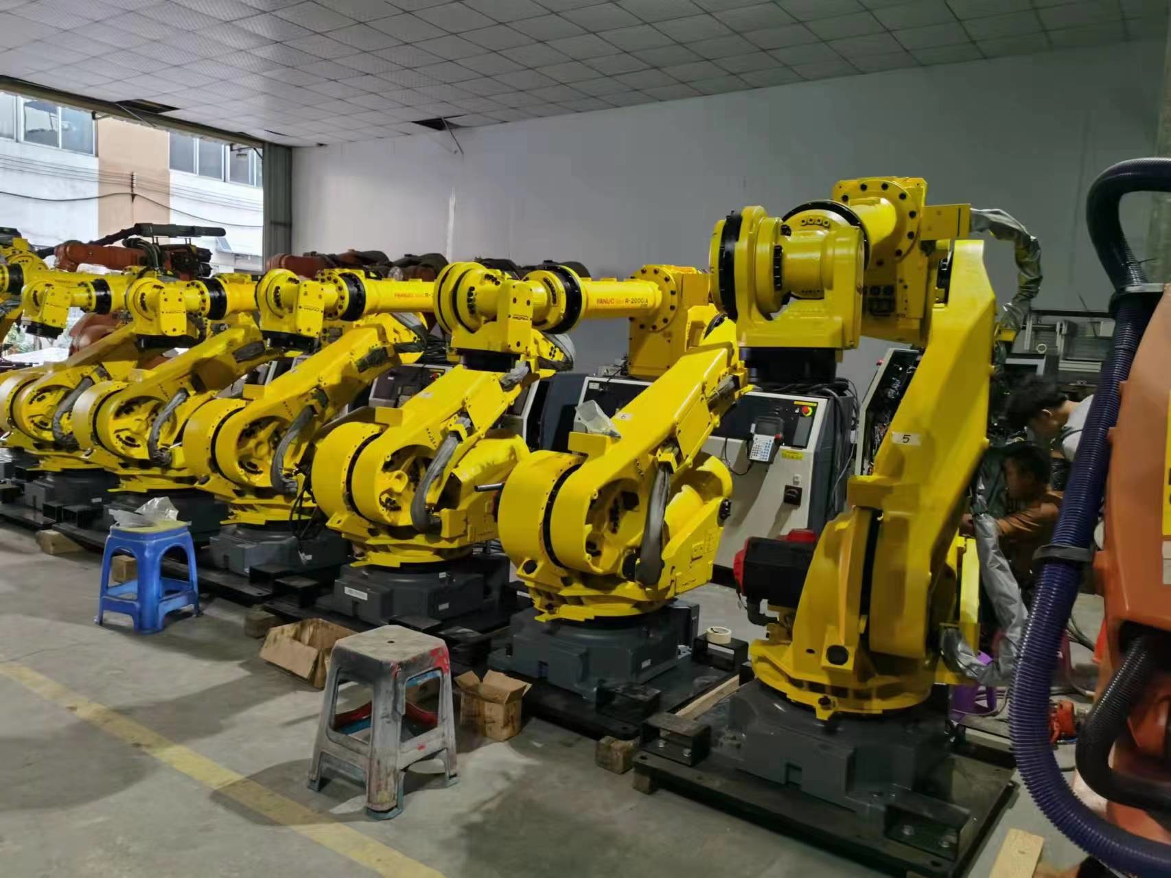 Picking Loading Arc Welding Robot Arm R-2000iA/165F FANUC Palletizing Machine 165kg 210kg
