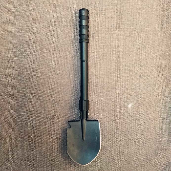 Professional China Tri-Fold Shovel (408C) Black Matte surface most durable and multifuction hand tool