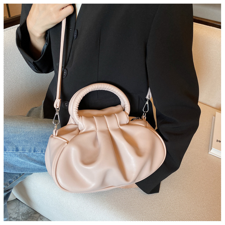 Elegant Stylish Accessories Fold Cloud Women's Handbags in Fashionable Trendy Style