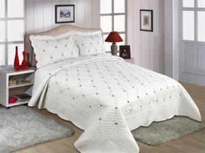 Wholesale Fade Resistant Quilts With Embroidery , 160x240 / 220x240cm Cotton House Quilt Covers from china suppliers