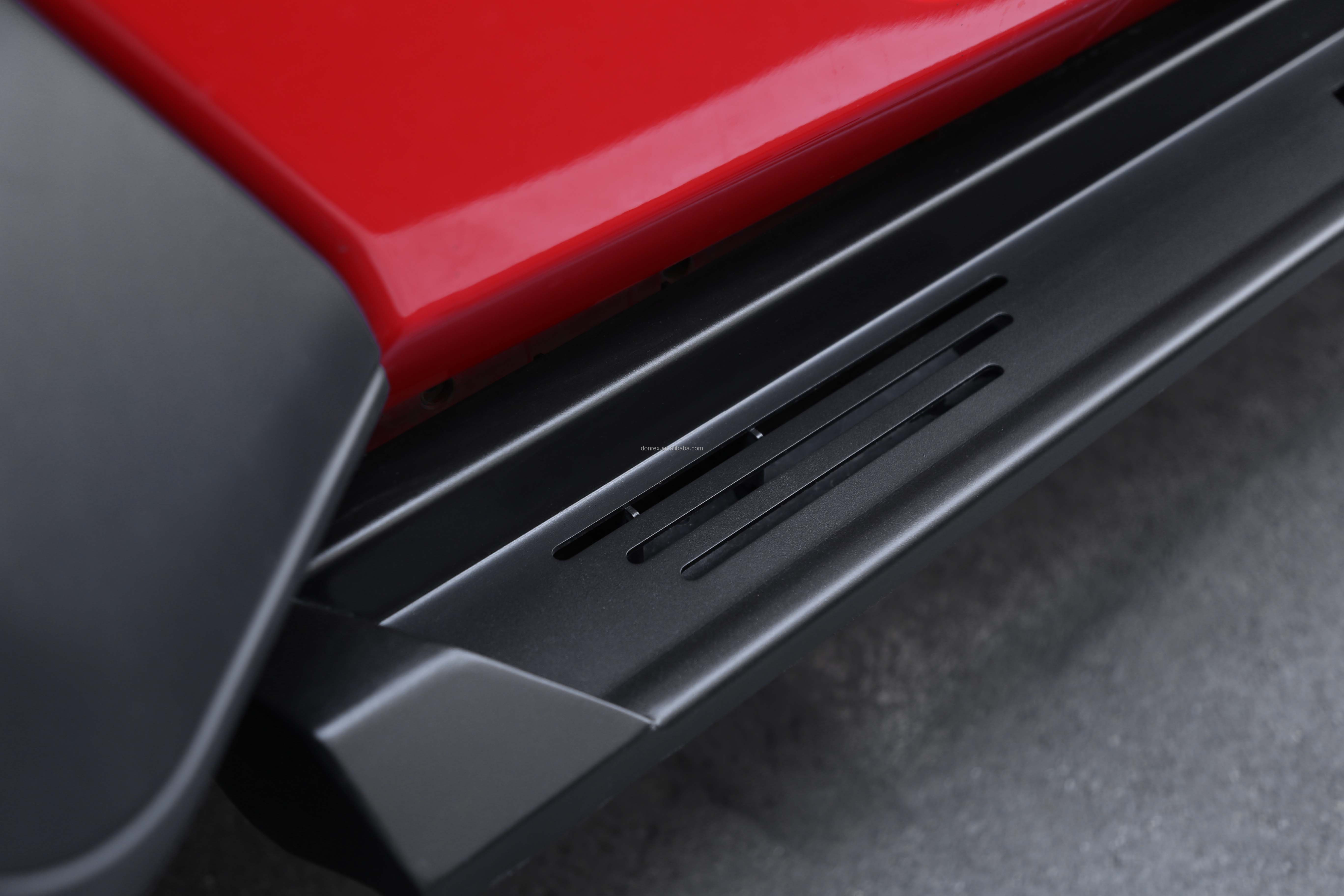 Customized Logo Aluminium Alloy Car Side Step for Universal Car Model Running Board