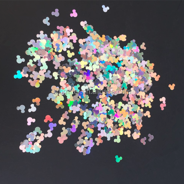 Artware Polyester and Glass Craft Supplies for Beautiful Heart-Shaped Glitter LED Wedding Decorations