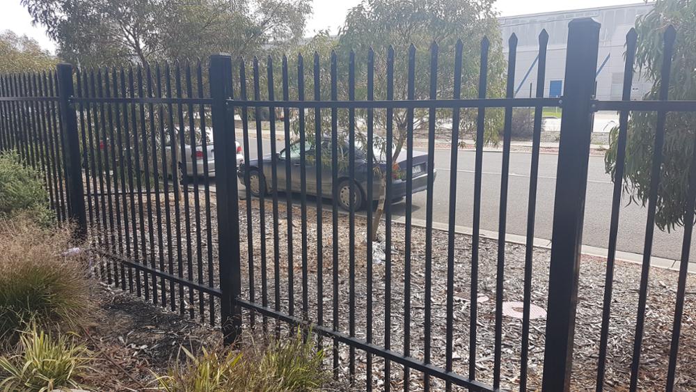 Black Color Security Spear Top Tubular Steel Fence Panel Hot Sell