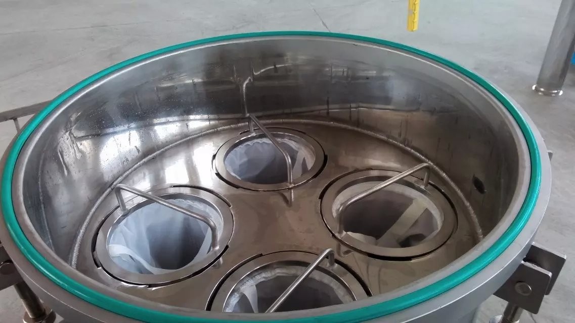 Easy Operation High Efficiency Liquid Filter Bag Multi Bag Filter Housing