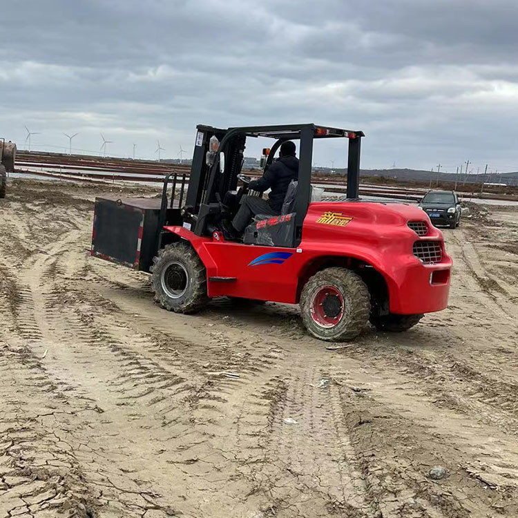 4.5t Off Road Forklifts And Loading Rough Terrain Diesel Forklift Truck With Cabin