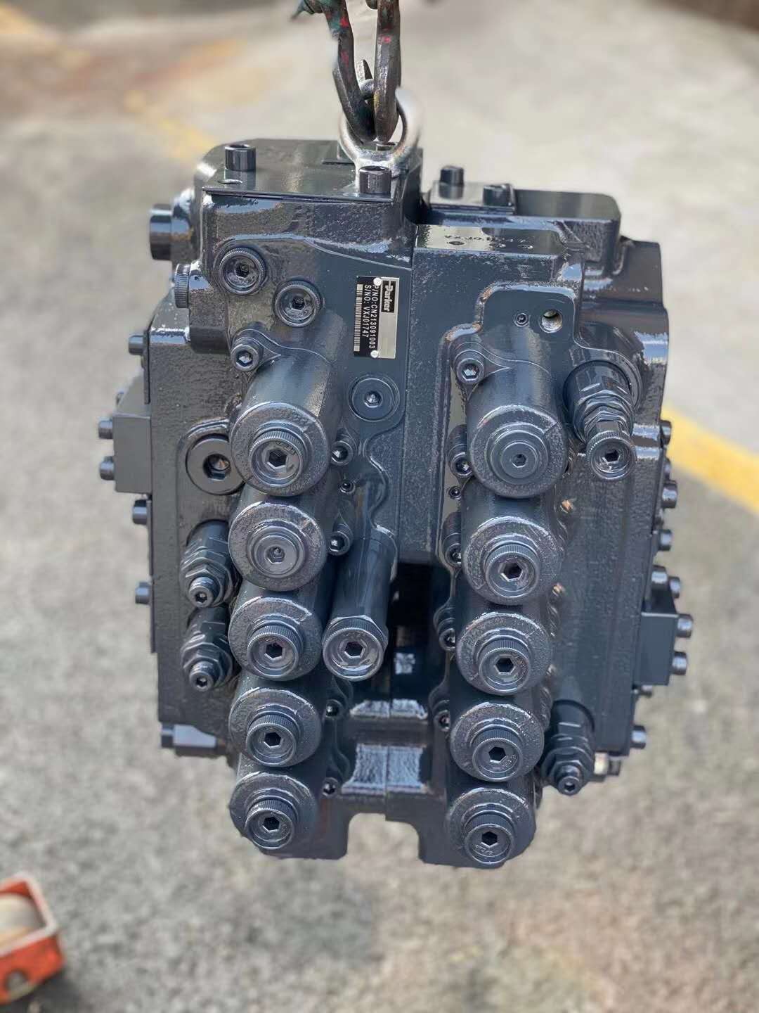 AV170 AV280 Distribution Control Valve Excavator Hydraulic Main Control Valve