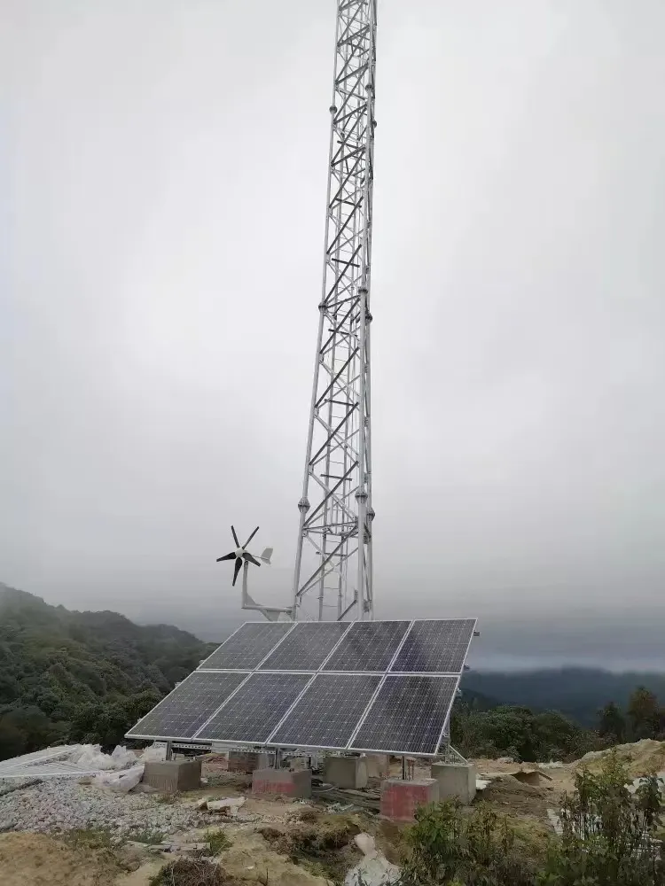 Off Grid Solar Panel Antenna Tower Galvanized Steel 15 25 35M 5G 4G Wifi Remote Area Telecom Tower