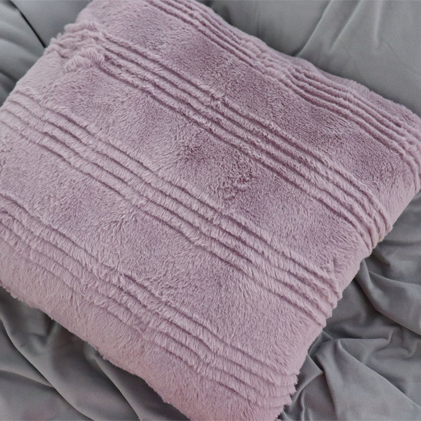 High Colorfastness Warm Blanket Set Faux Fur Plush Minky Blankets