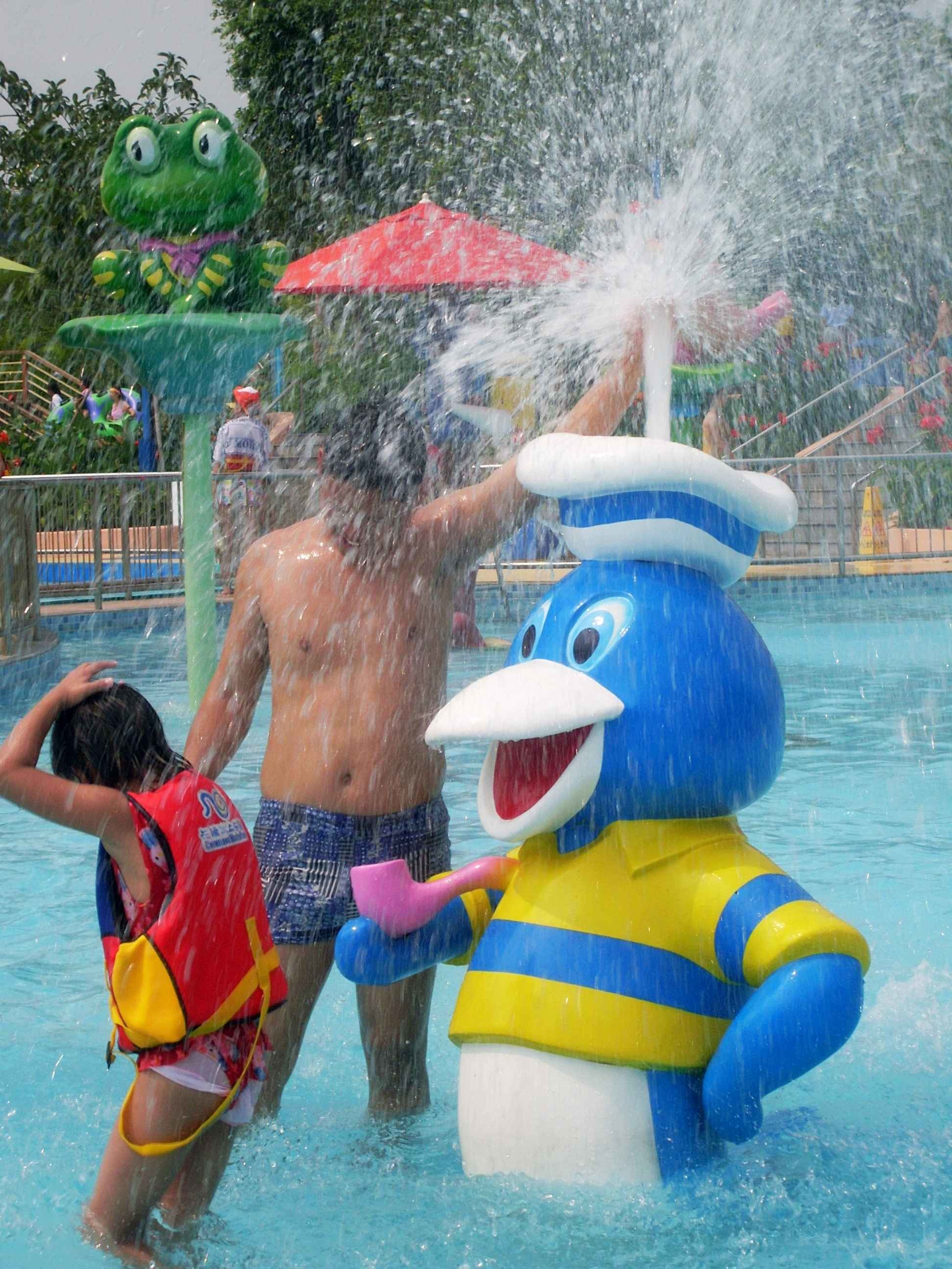 Commercial Fiberglass Duck Spray Park Equipment Children Outdoor Games for Water Park