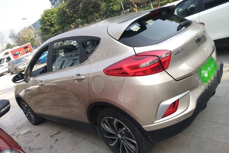 Used Adult Electric Car Four Wheel New Energy Car New Electric Automobiles