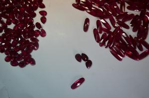 Wholesale Oval Cut ruby prices carat Created ruby stones ,rose color glass gems from china suppliers