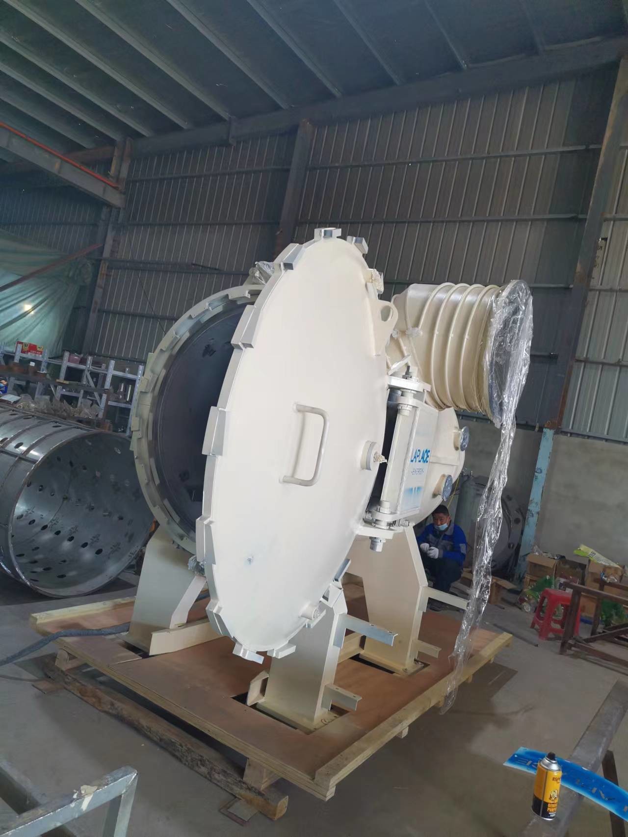 Vacuum Brazing Furnace Horizontal Vacuum Furnace For High Temperature Industry