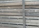 19-W-2 Welding Serrated Steel Grating 1m * 6m Panels For Retail ISO