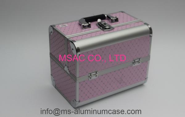 Quality Aluminum Cosmetic Cases/ Cosmetic Train Cases for sale